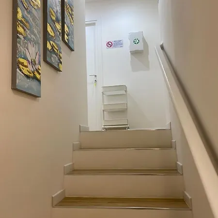 Jois بولونيا